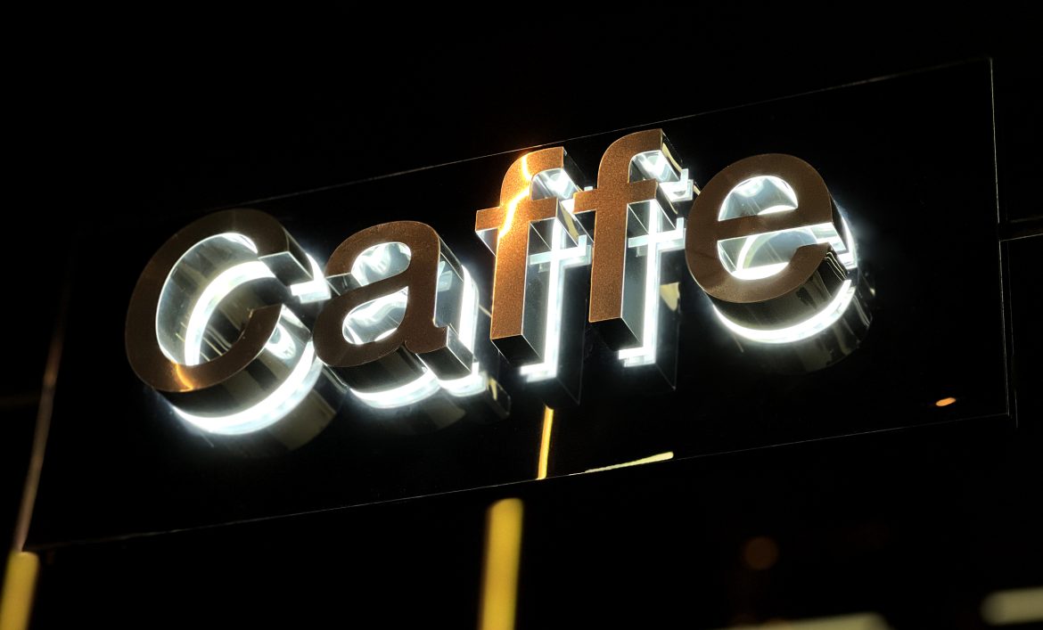 Металеві логотипи для кафе