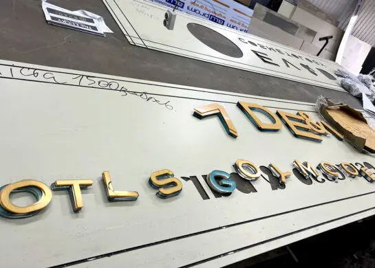 Вивіска з інкрустацією технологія виготовлення