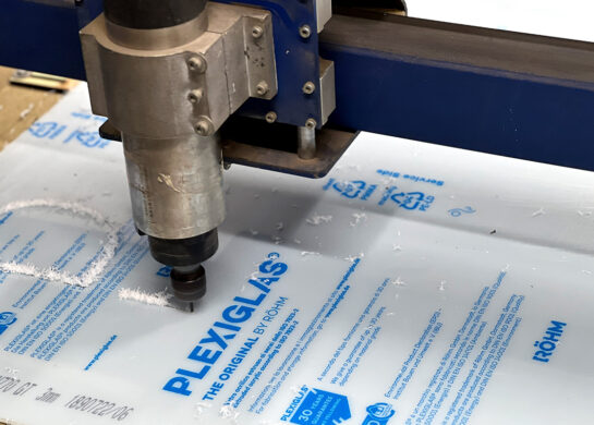 Изготовление букв из акрила фото