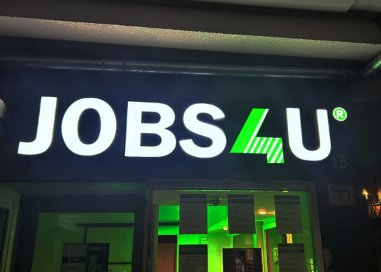 Jobs4u, компанія