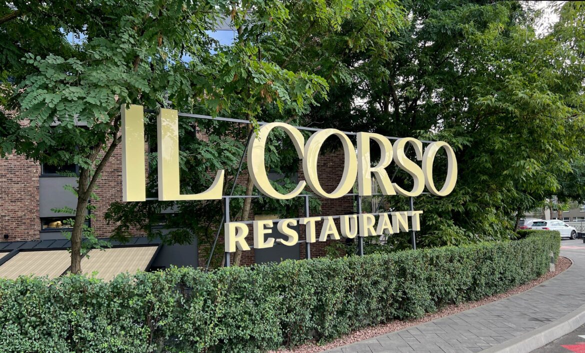 Вивіска ресторану замовити