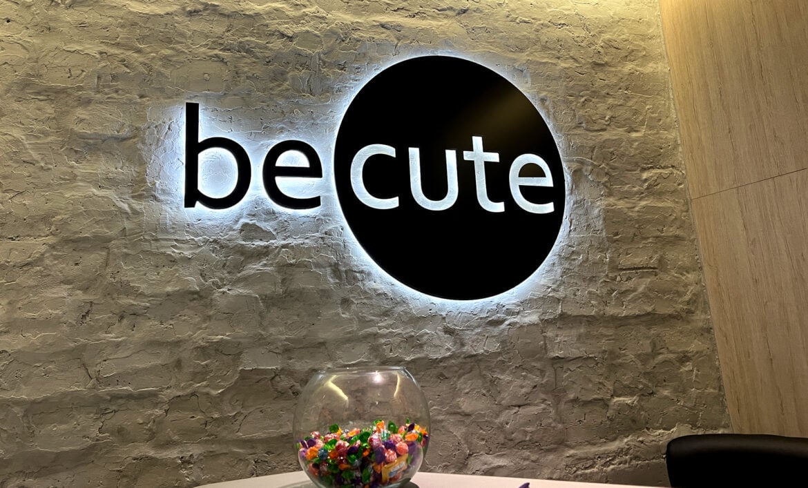 Вывеска лофт для салона красоты Киев